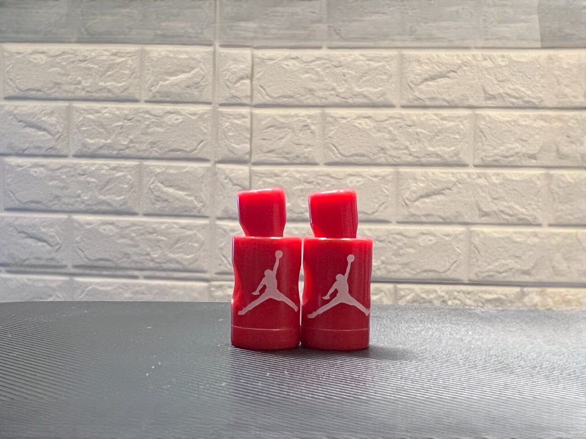 Nike VI Lace Lock Red Base White Man image 1