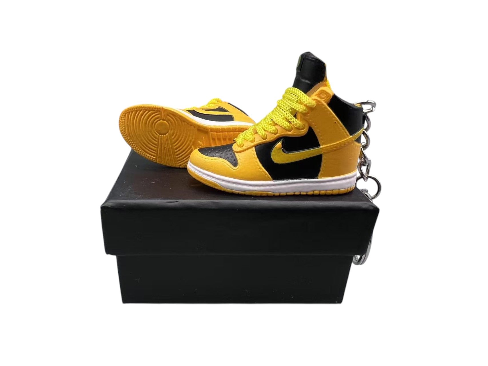 【Iowa】SB Dunk High Sneaker Keychain image 0