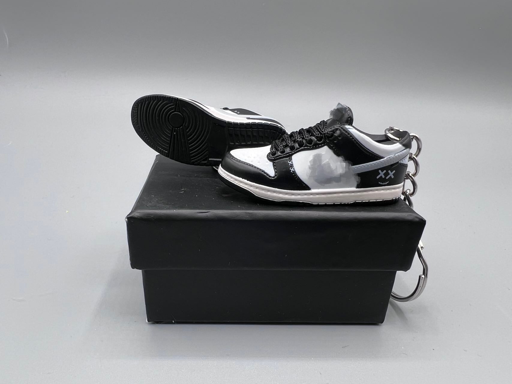 1:6 Scale Mini Sneaker – "EDM Music DJ"