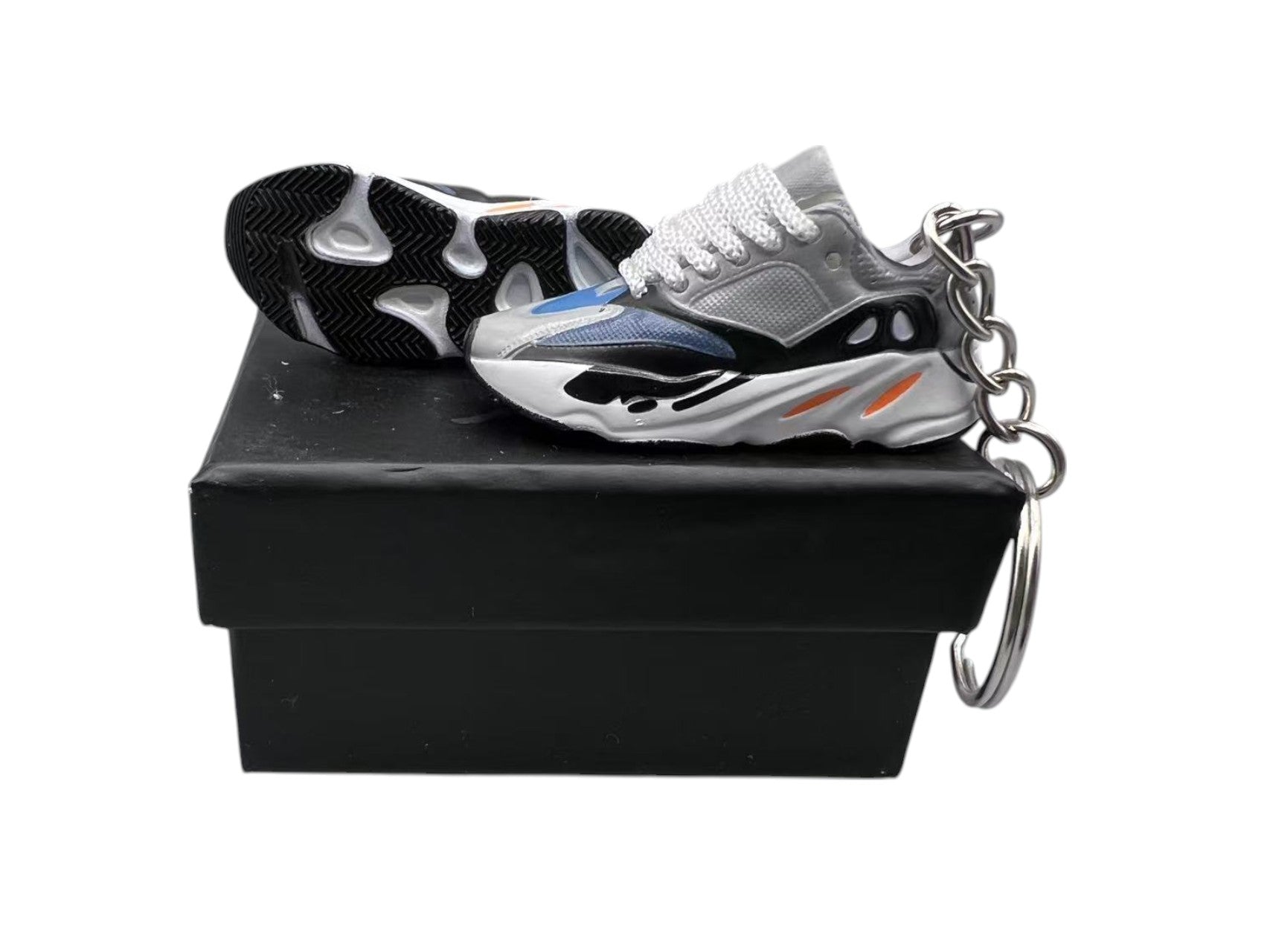 【Wave Runner 】 YZY White Lace Shoe Keychain image 0