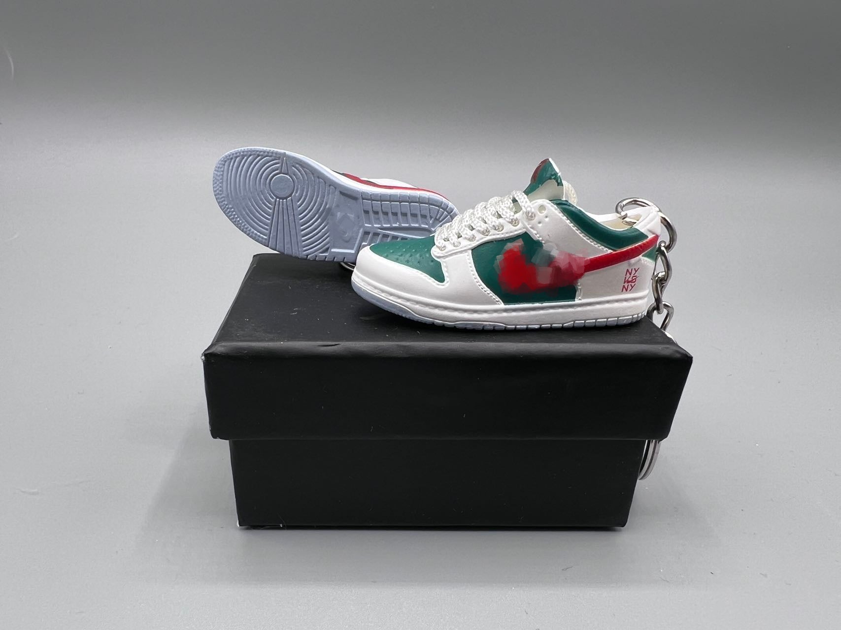 1:6 Scale Mini Sneaker – "NYC Mini"