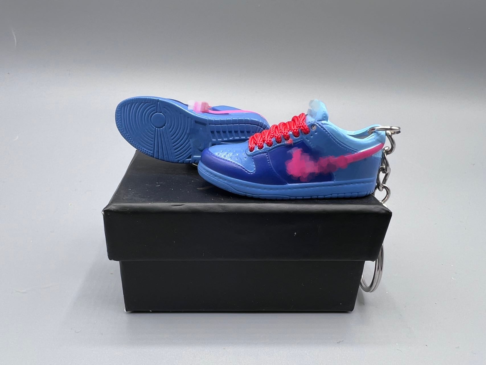 1:6 Scale Mini Sneaker – "Electric Blue Pop"