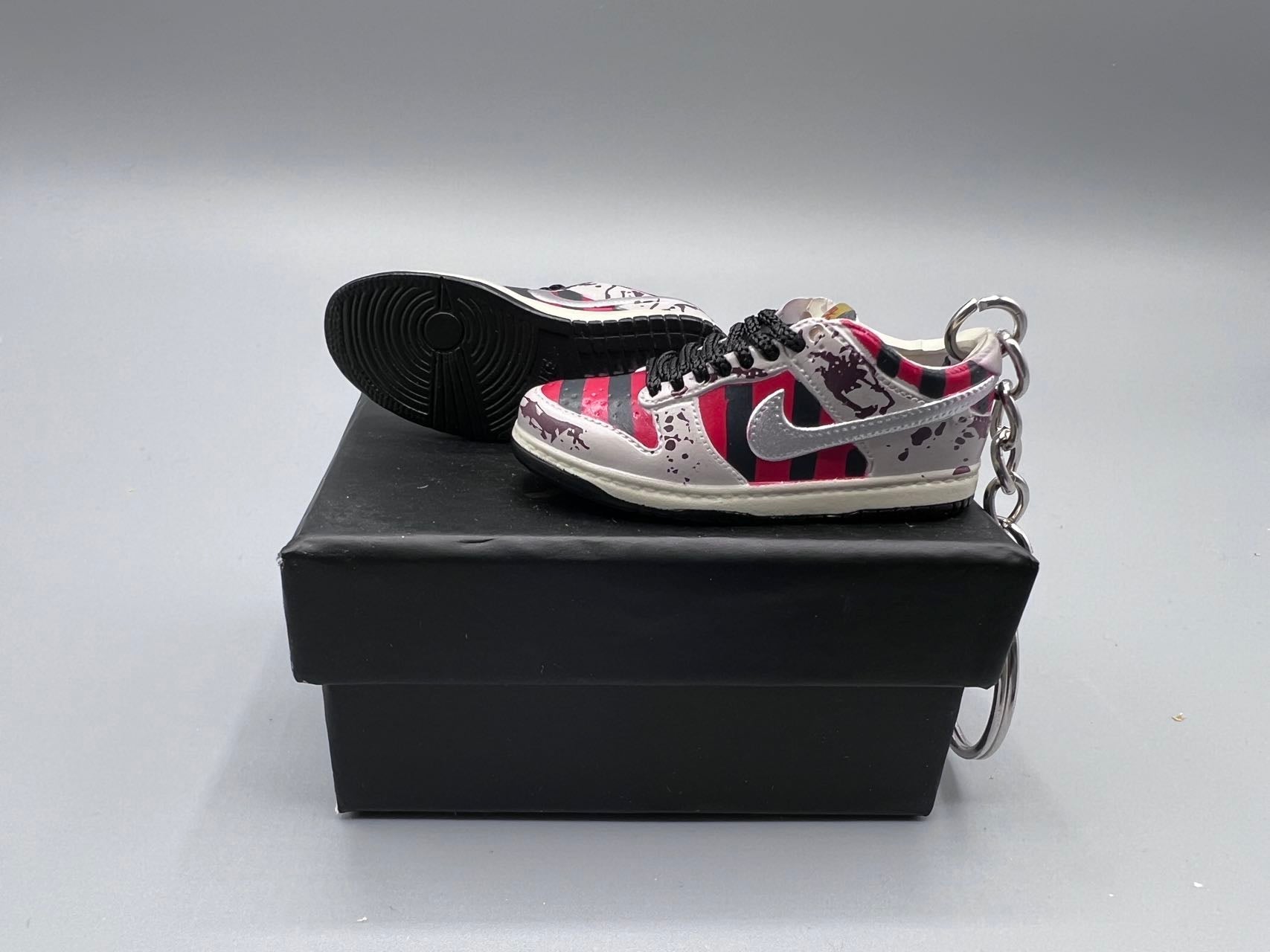 1:6 Scale Mini Sneaker – "Freddy Inspired"
