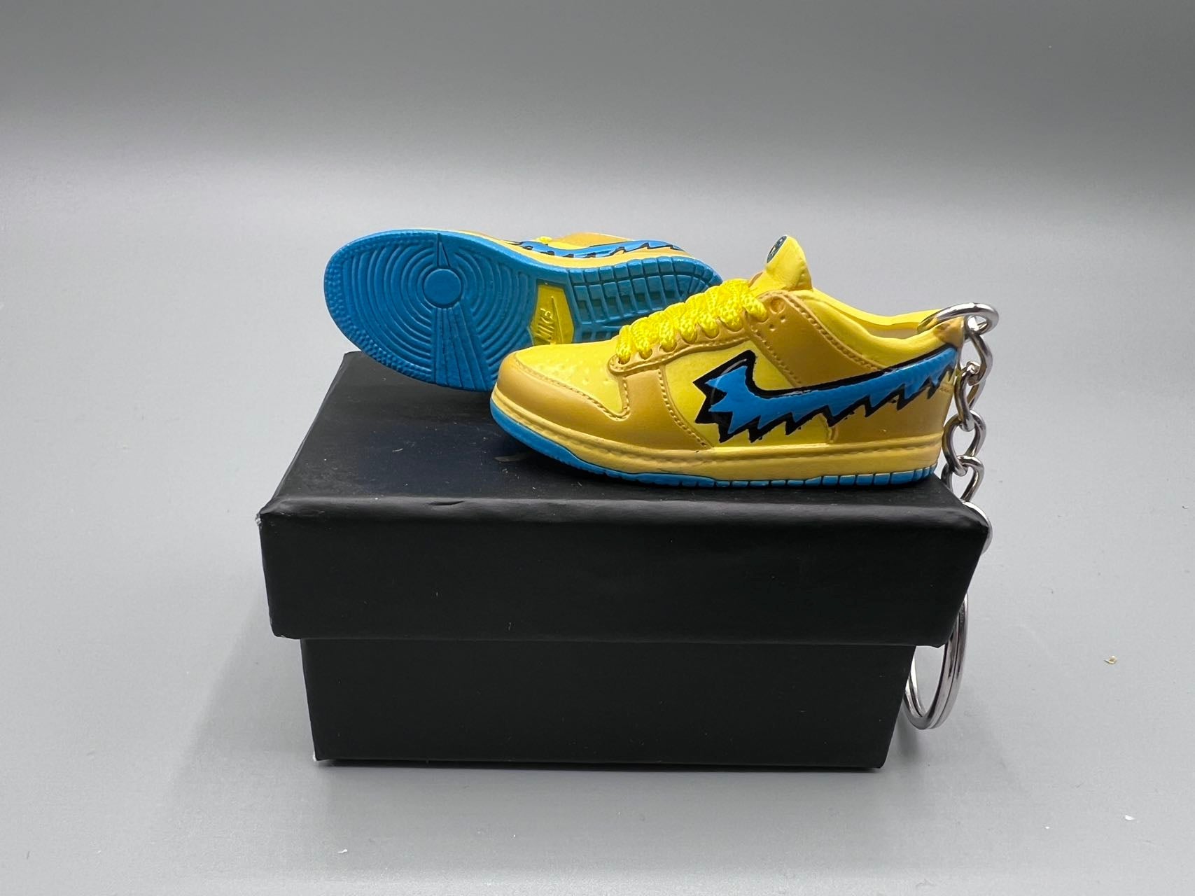 1:6 Scale Mini Sneaker – "Yellow Bear Style"