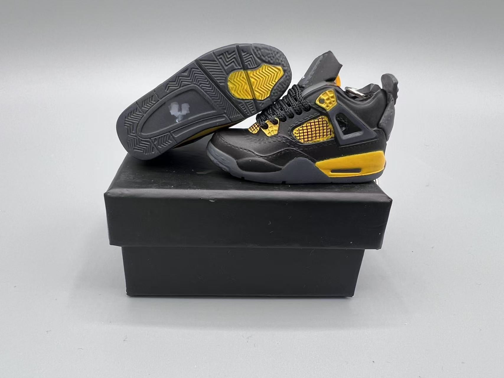 “Thunder” | Model J4