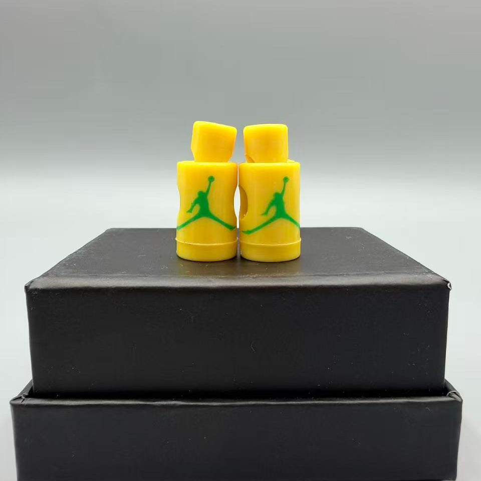 yellow lace locks with green jumpman 
