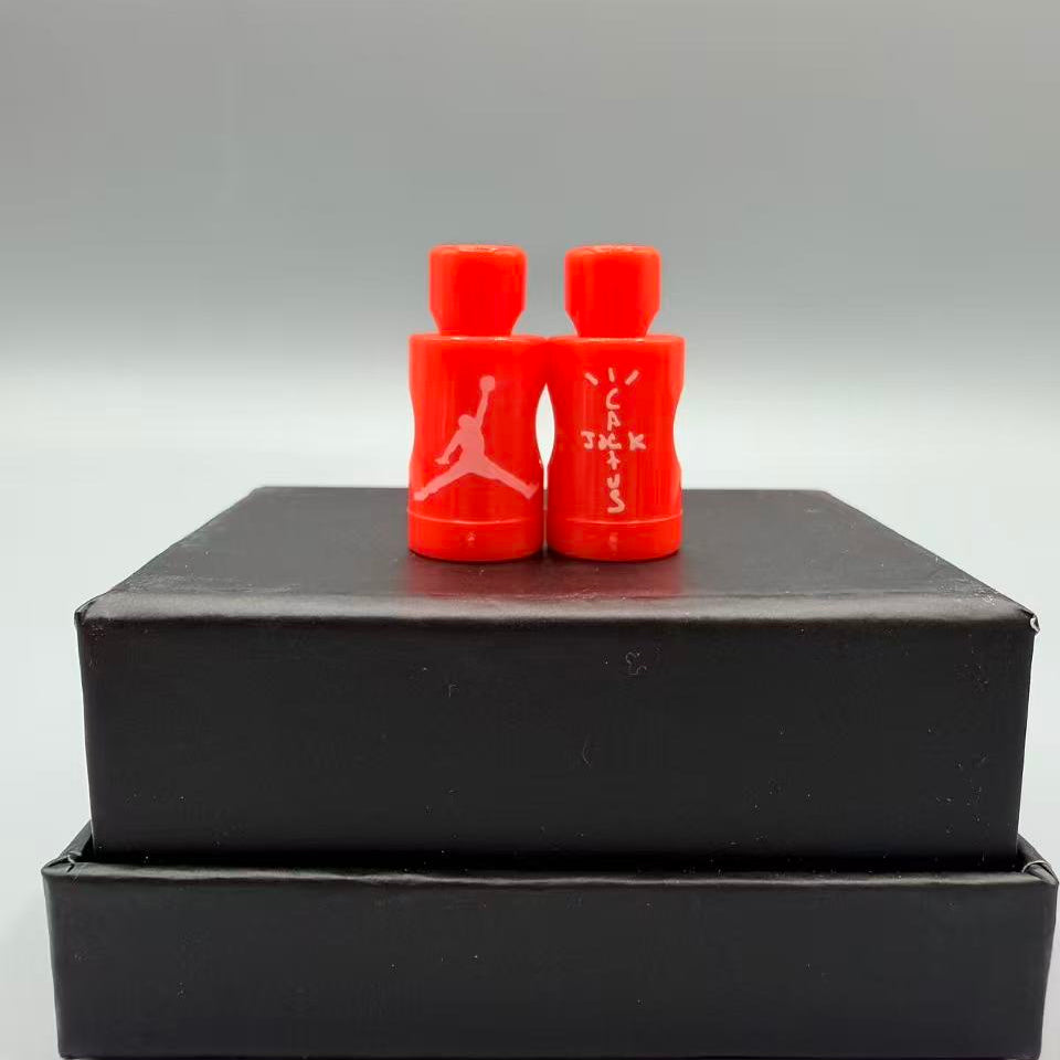 cactus Jordan Lacelocks on a black box with a gray background