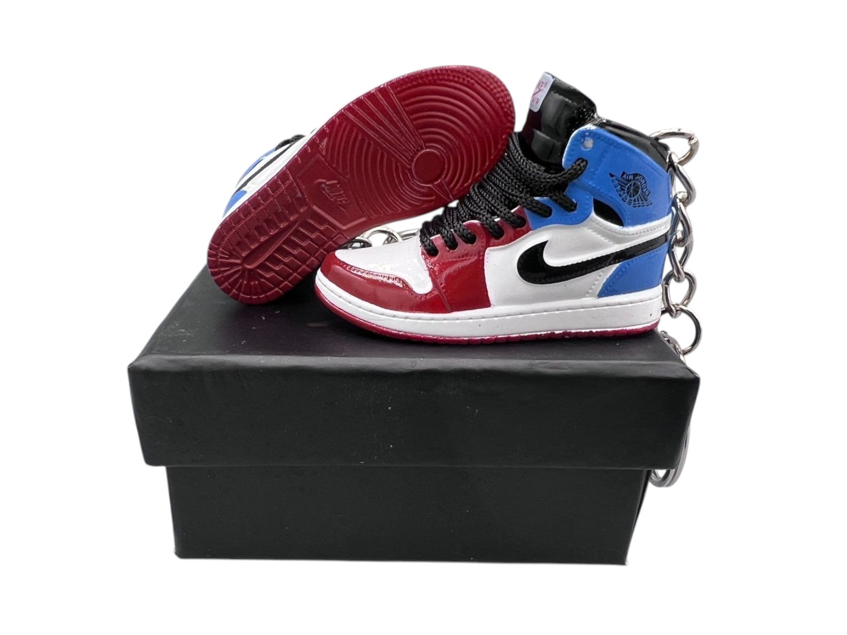 【Fearless UNC Chicago】Jordan 1 Shoe Keychain image 0