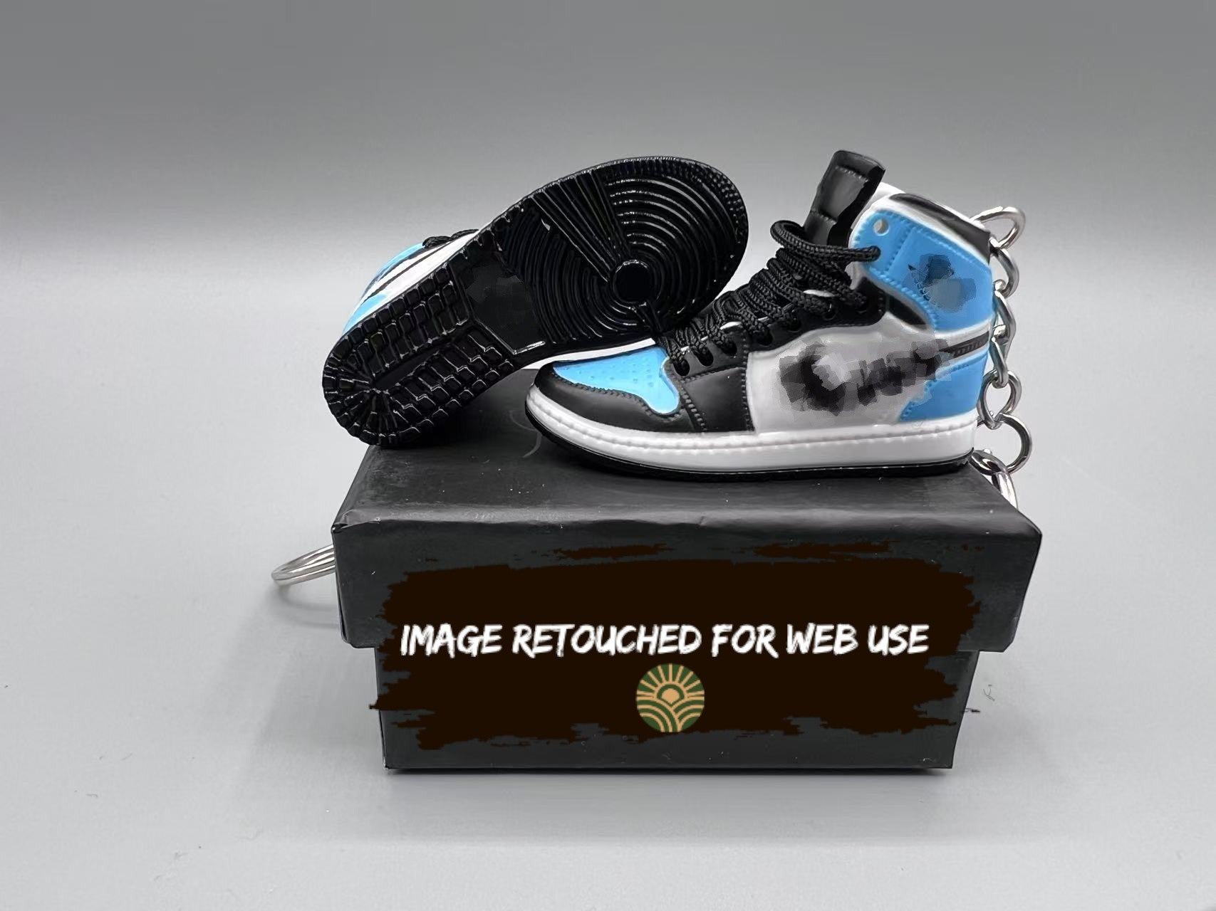 1:6 Scale Mini Sneaker – "All Star Blue Toe"