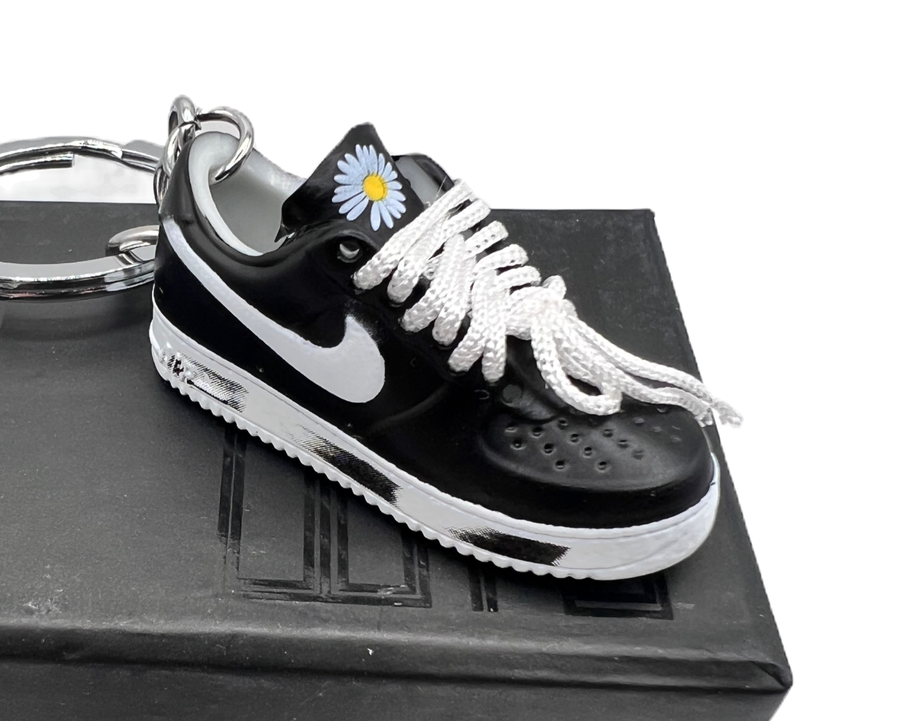 【Black G-Dragon】Air Force 1 Shoe Keychain image 1