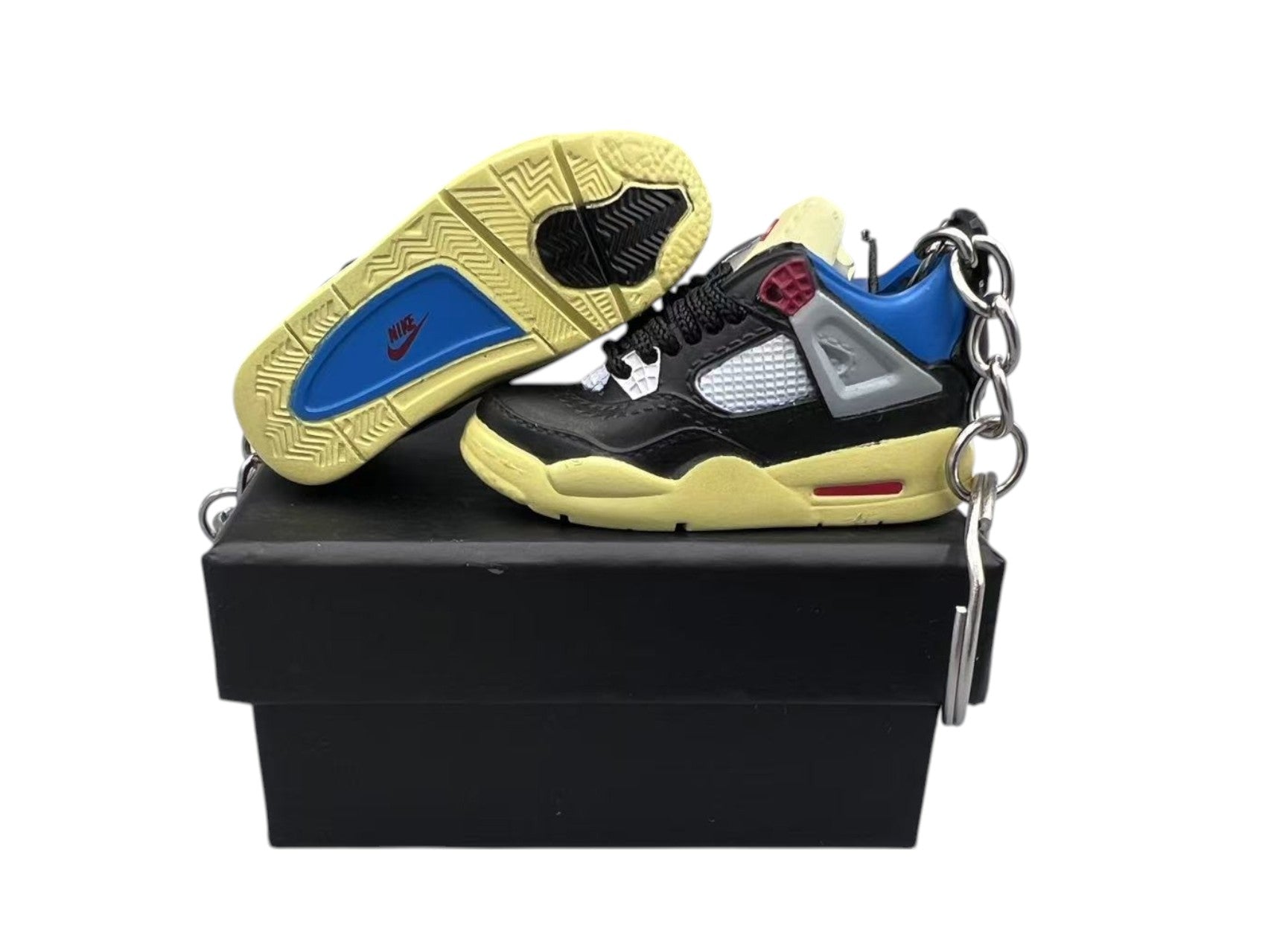 【Union LA Off Noir】Air Jordan 4 Shoe Keychain image 0