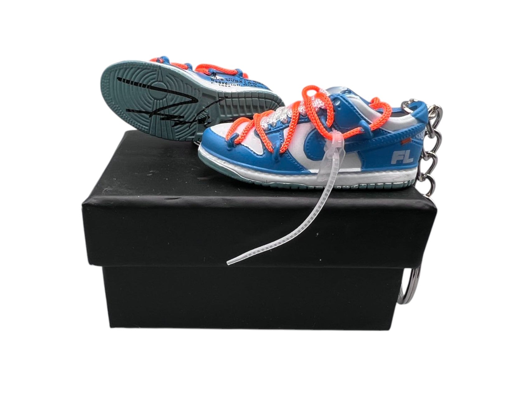 【Off White University Blue】SB Dunk Shoe Keychain image 0