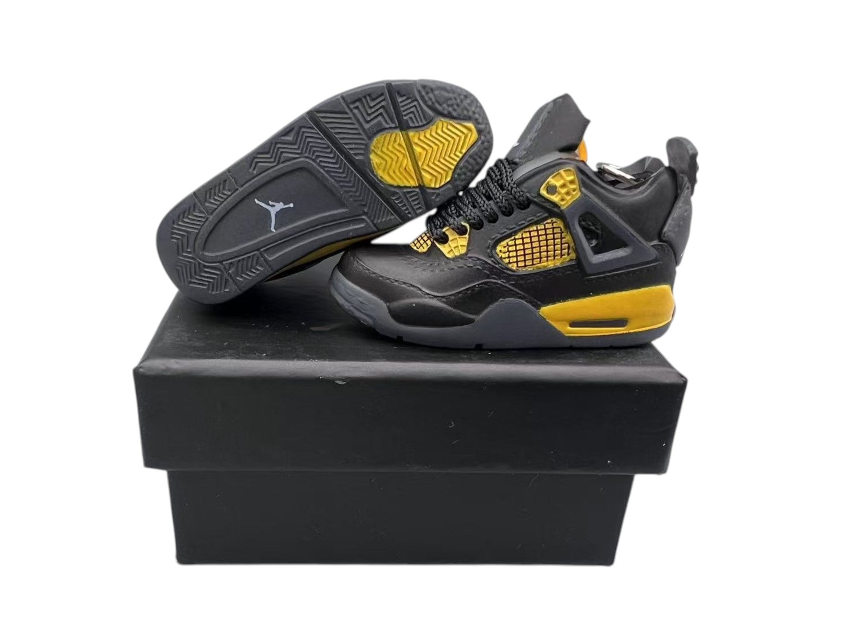 【Thunder】Air Jordan 4 Shoe Keychain image 0