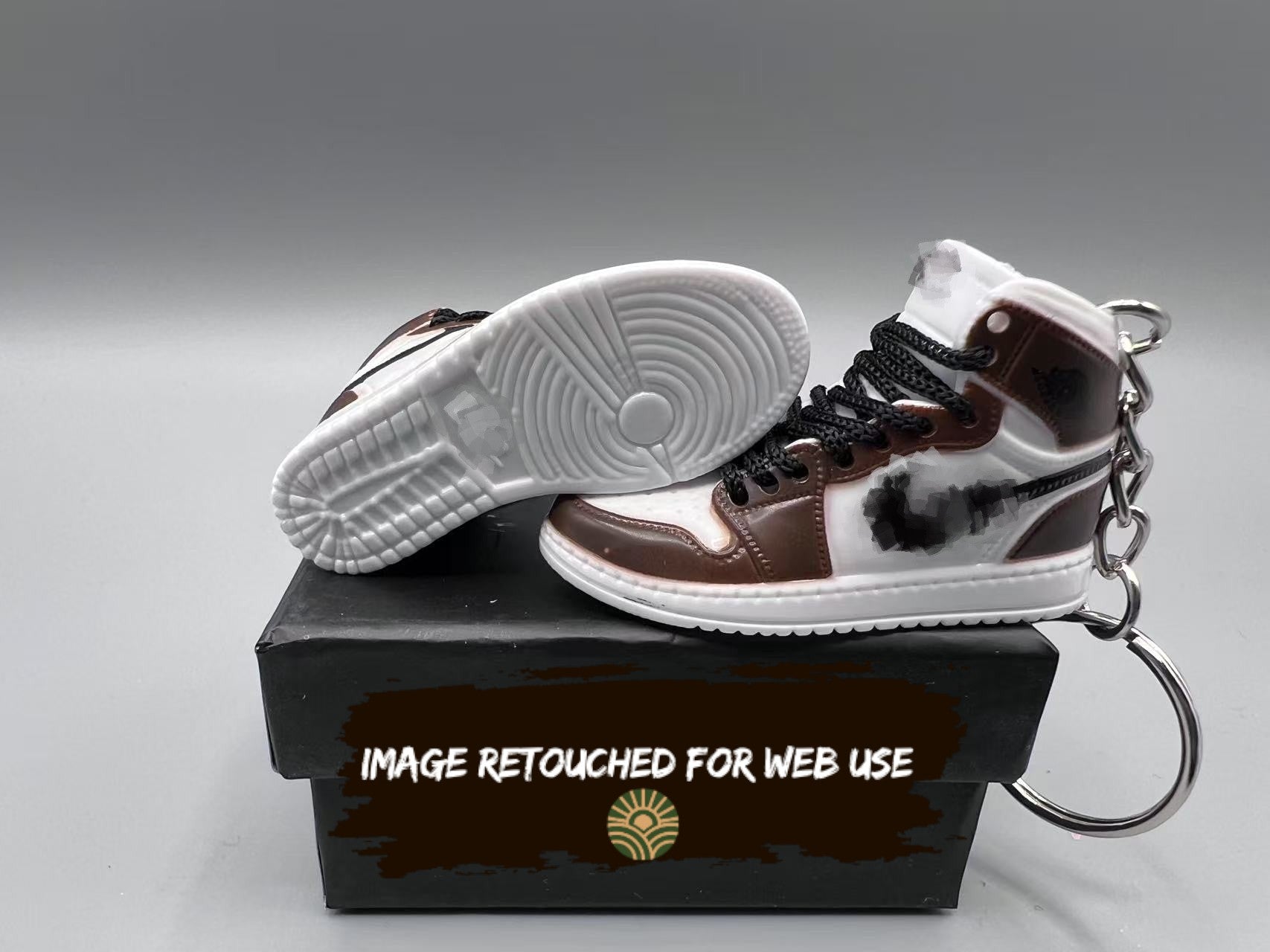 1:6 Scale Mini Sneaker – "White/Brown"