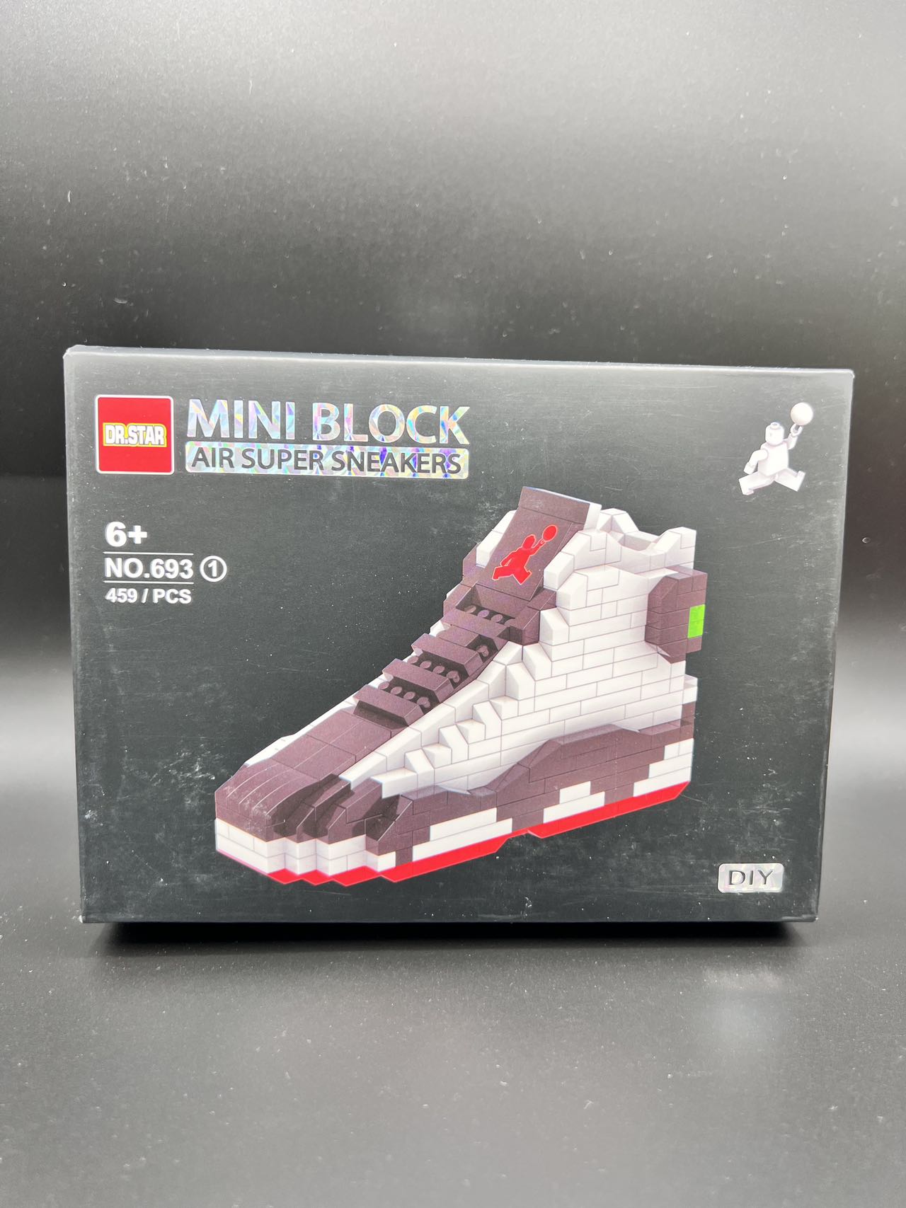 Mini Sneaker Building Blocks With Matching Shoe Keychain image 5
