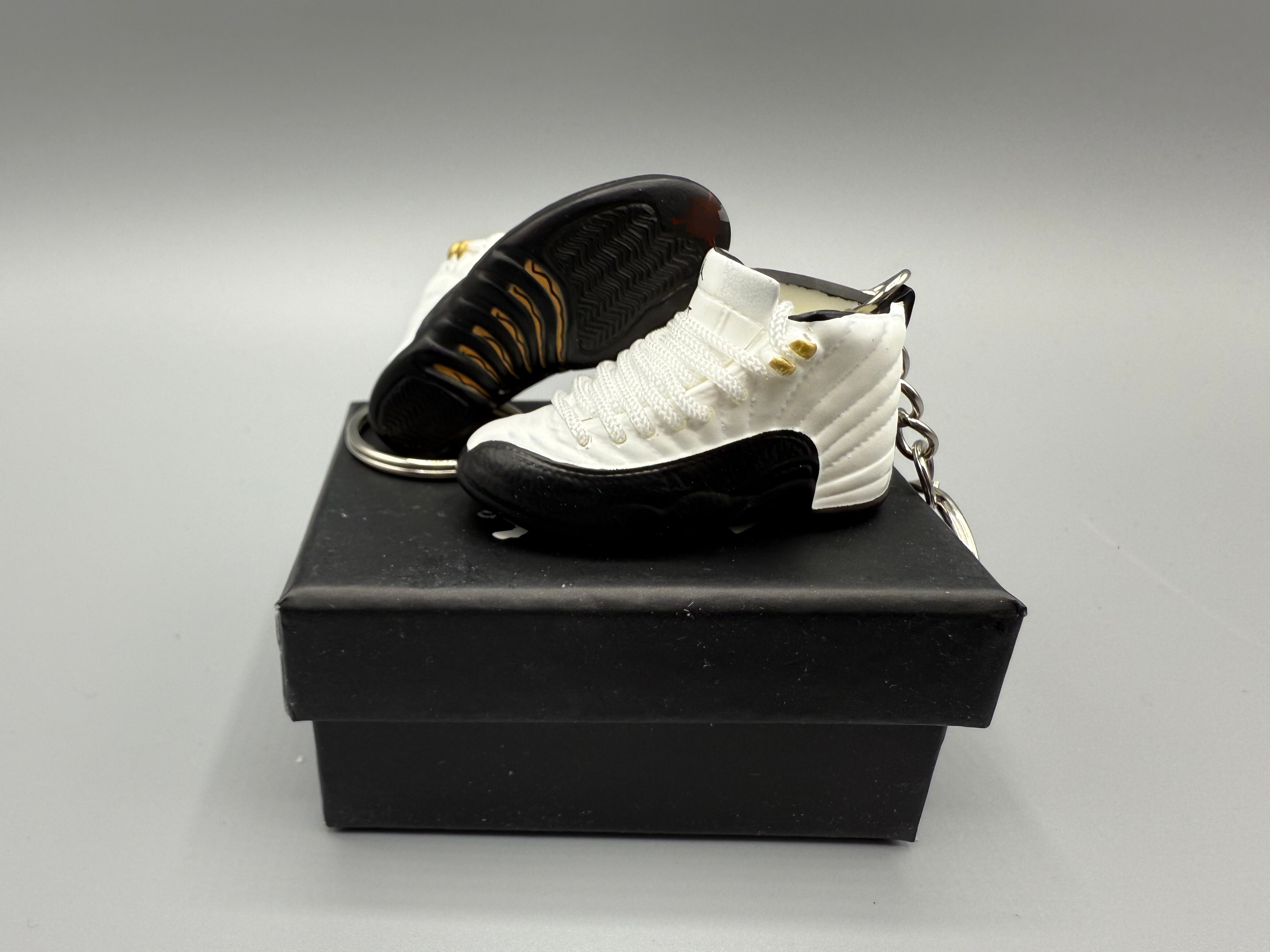 “Black/White Gold Accent Style” | Model J12