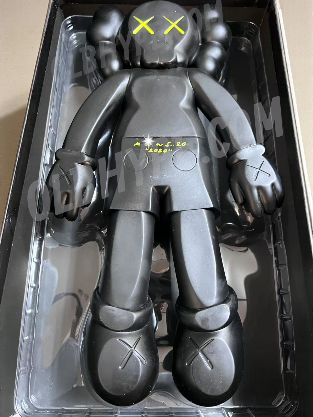 XX Kawed Inspired Companion Facedown Edition | 1:1 Premium Vinyl Art Toy