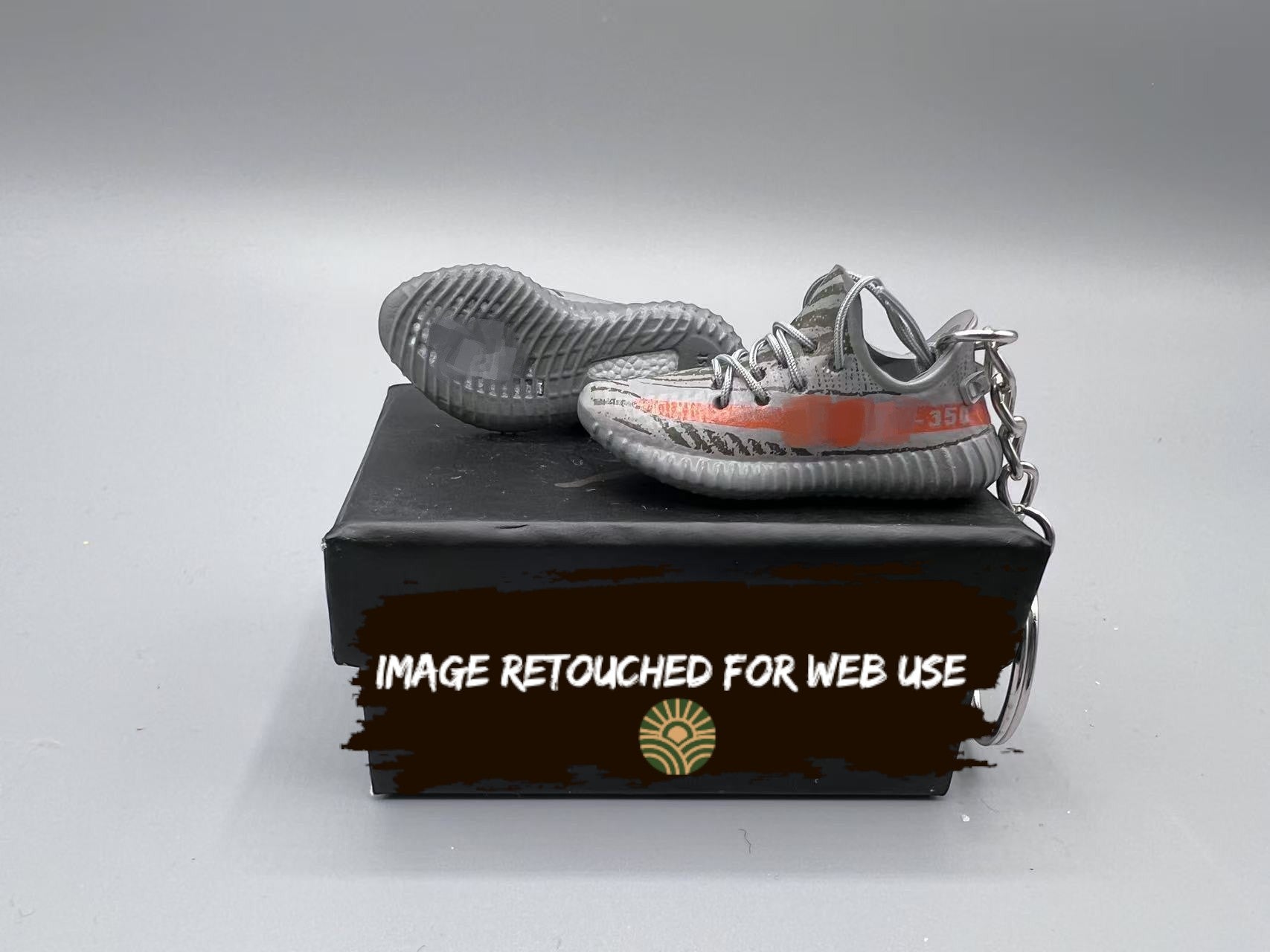 1:6 Mini Sneaker Keychain – YZY 350 Style "Beluga Grey Orange"
