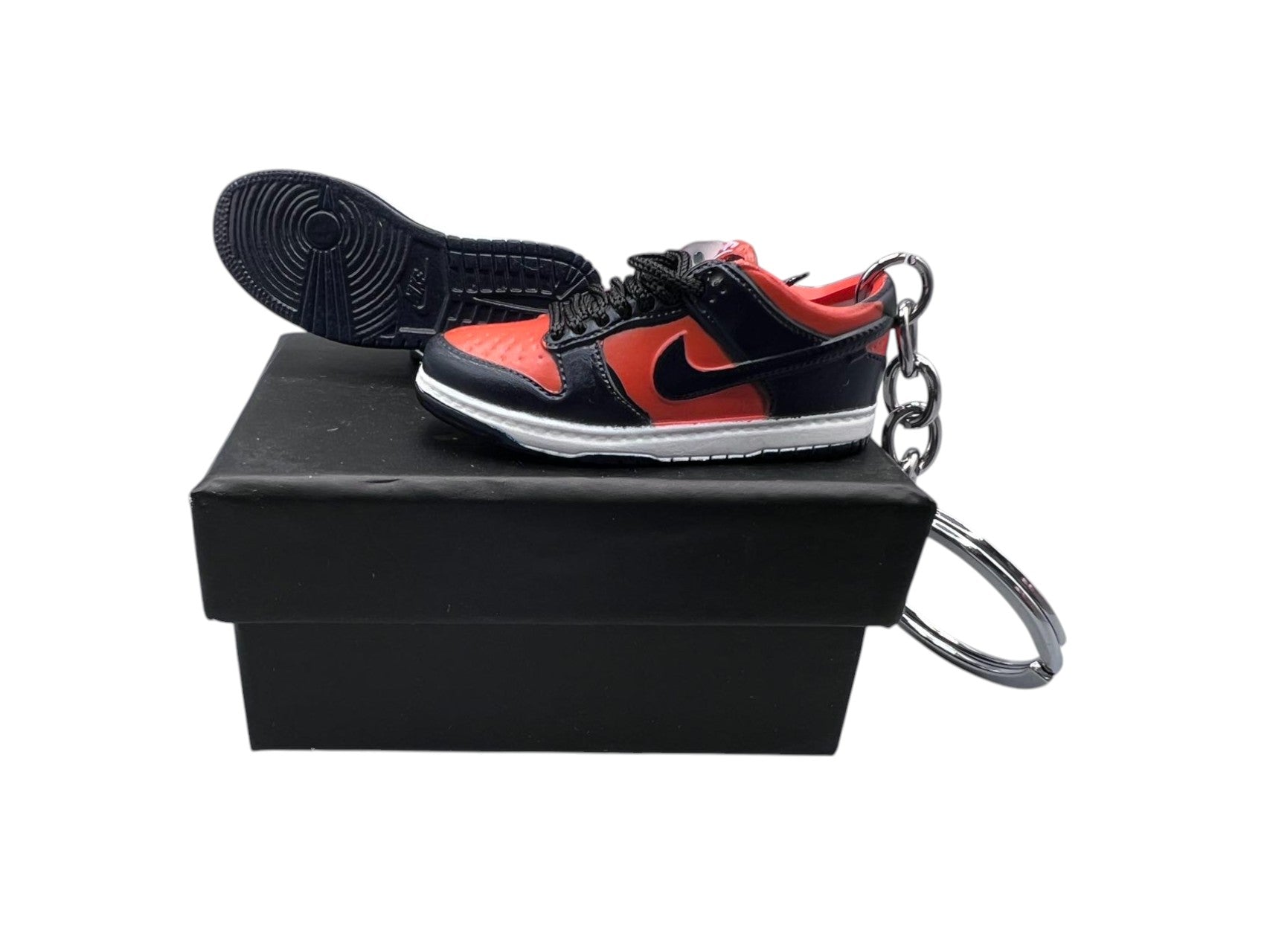 【Reverse Goldenrod】SB Dunk Shoe Keychain image 0