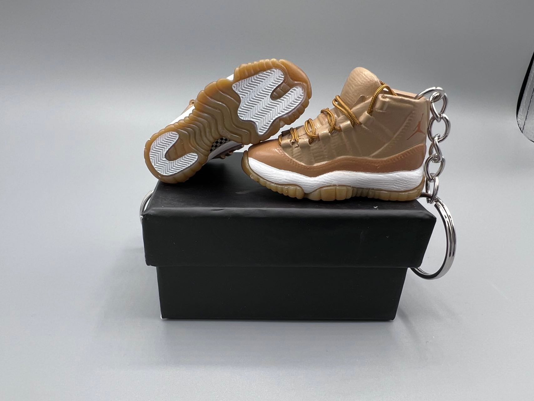 “Olive Neutral Style” | Model J11