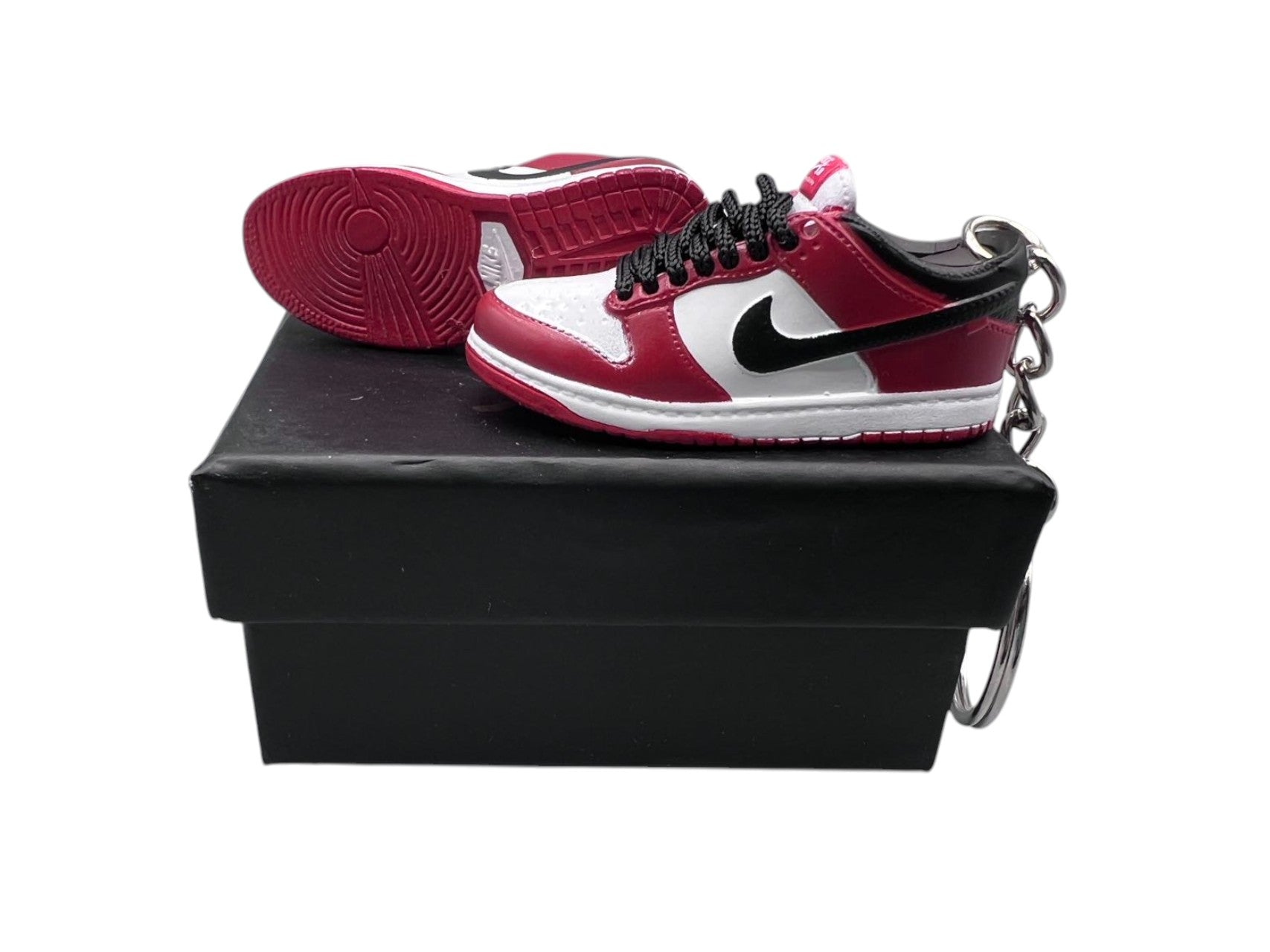 【Chicago】SB Dunk Shoe Keychain image 0