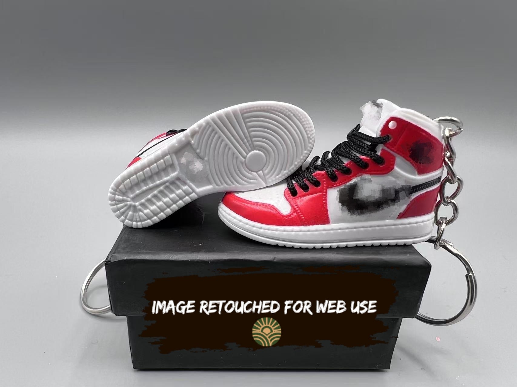 1:6 Scale Mini Sneaker – "Classic Red/White Chicago Color"