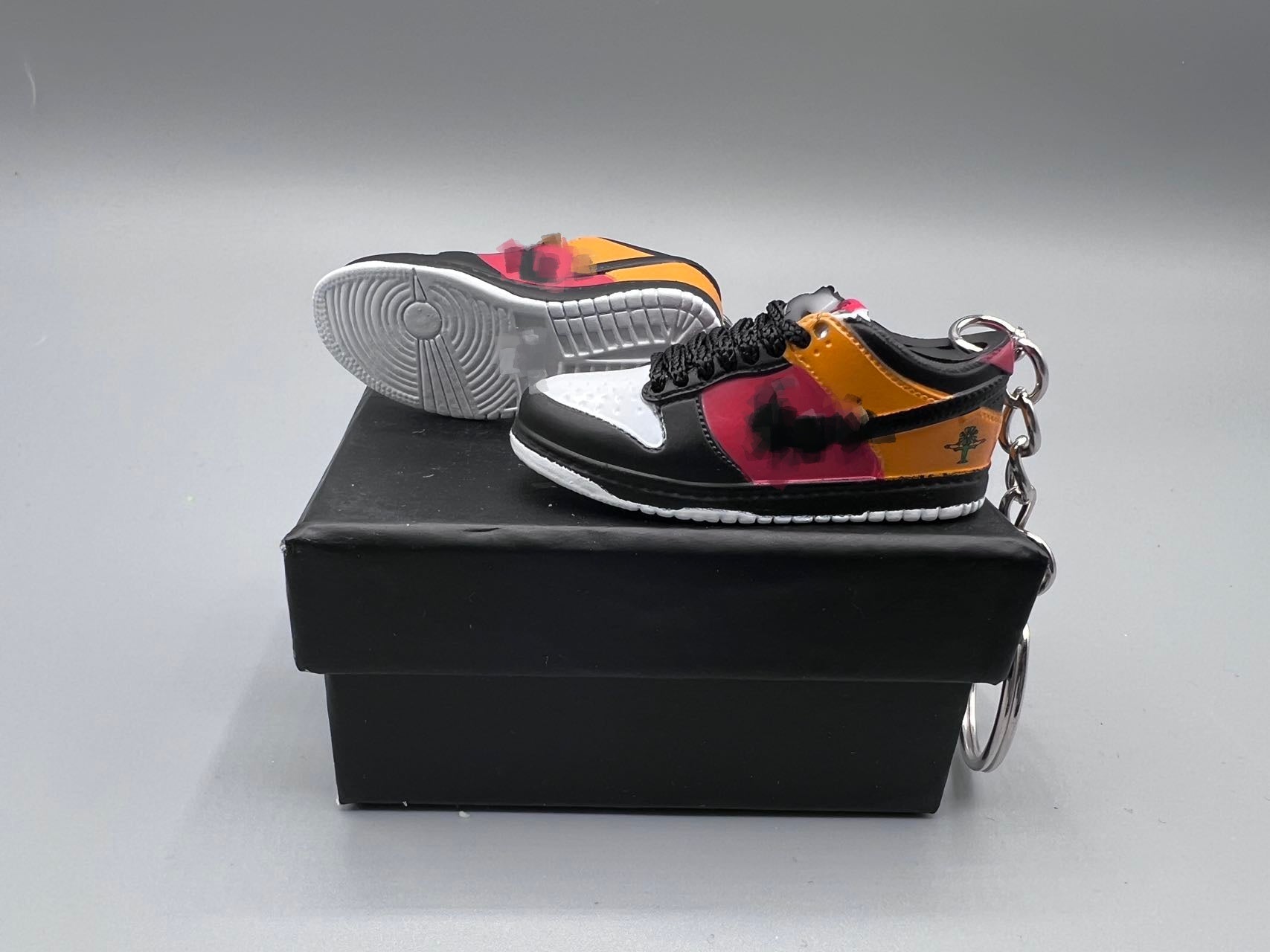 1:6 Scale Mini Sneaker – "Galaxy Ray"