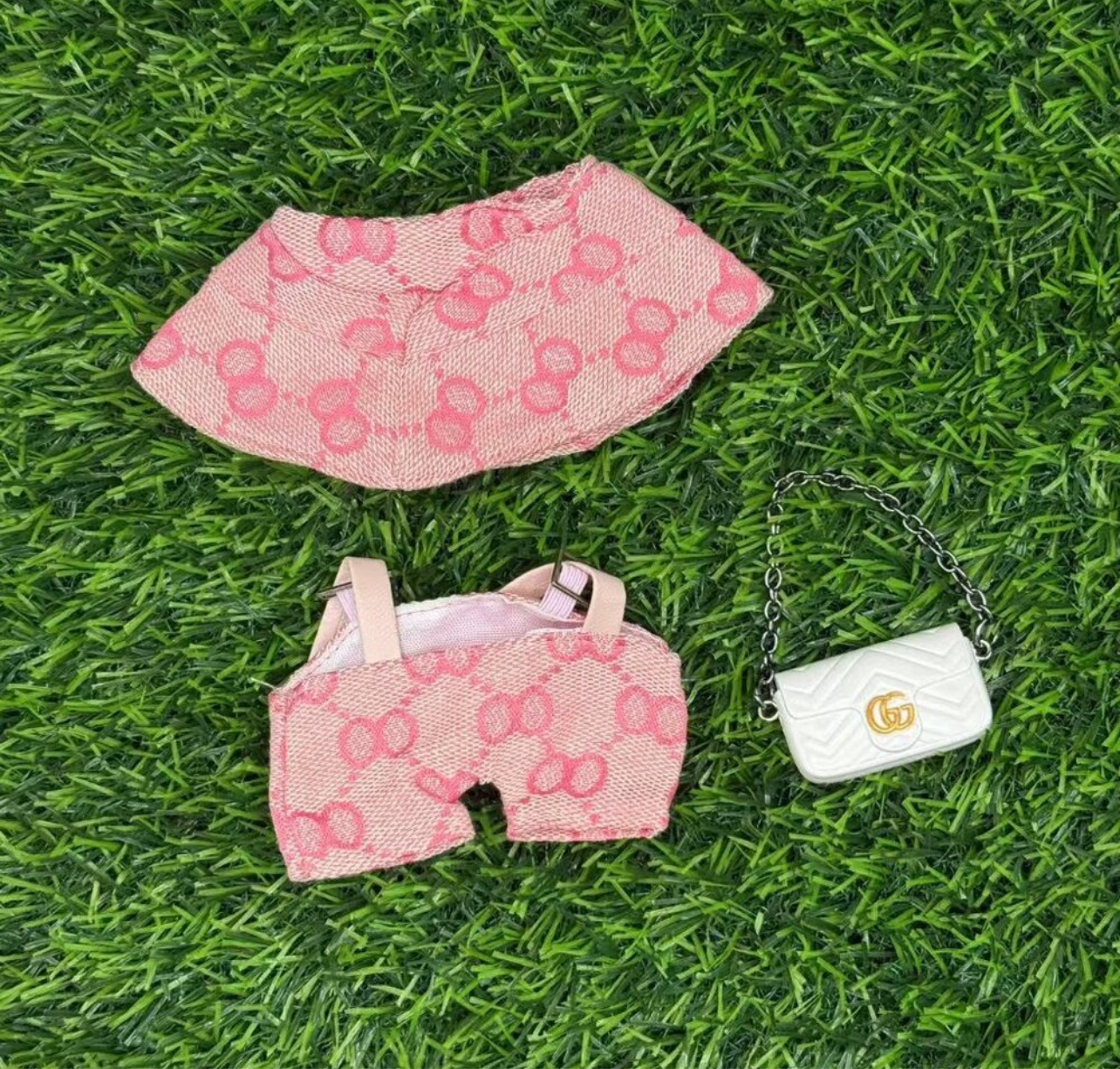 Popmart Labubu Clothes + Bag Set