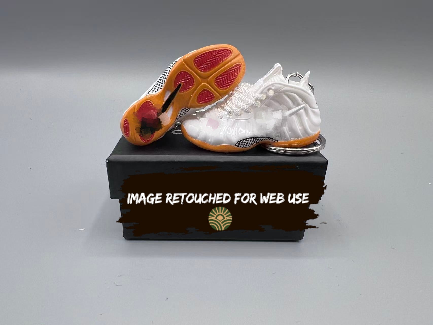1:6 Mini Sneaker Keychain – Foam Style “Crimson Copper”