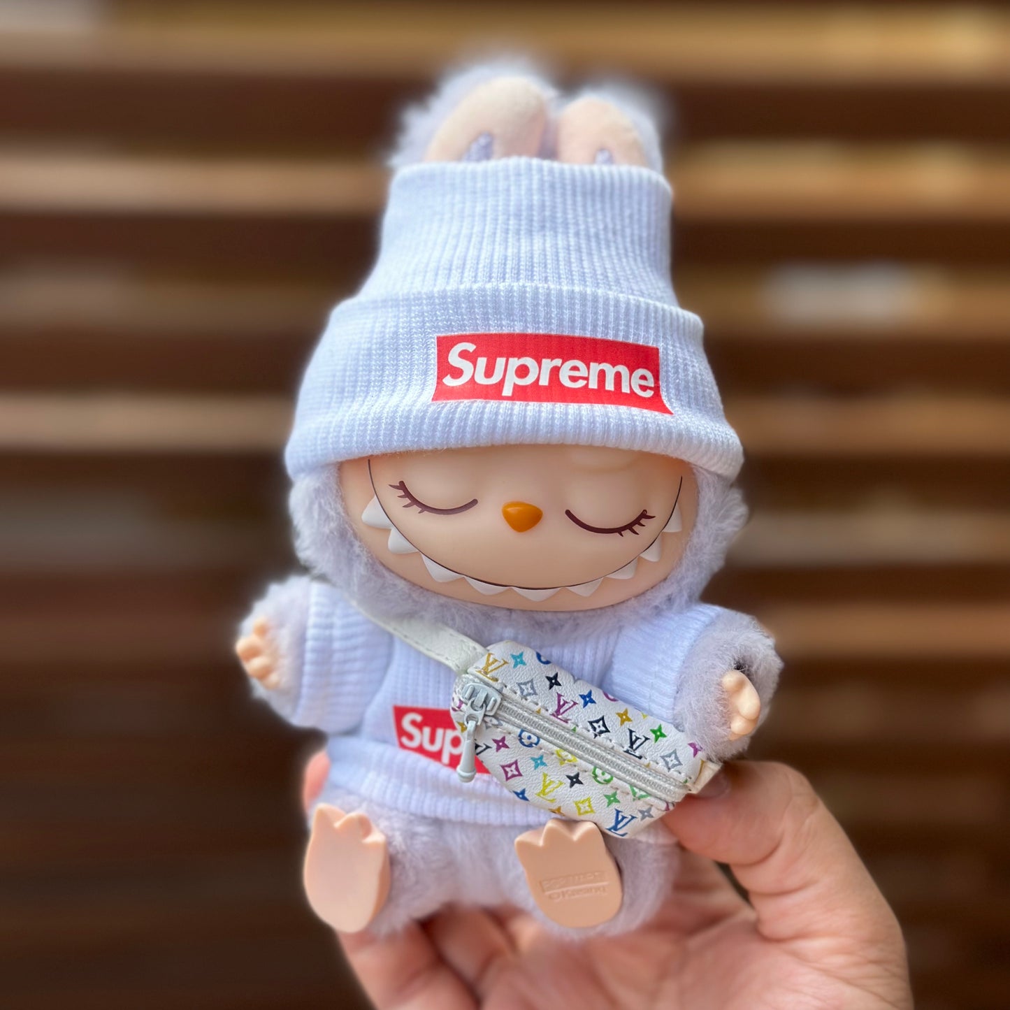 Popmart Labubu Clothes + Crossbody Bag Set White Beanie