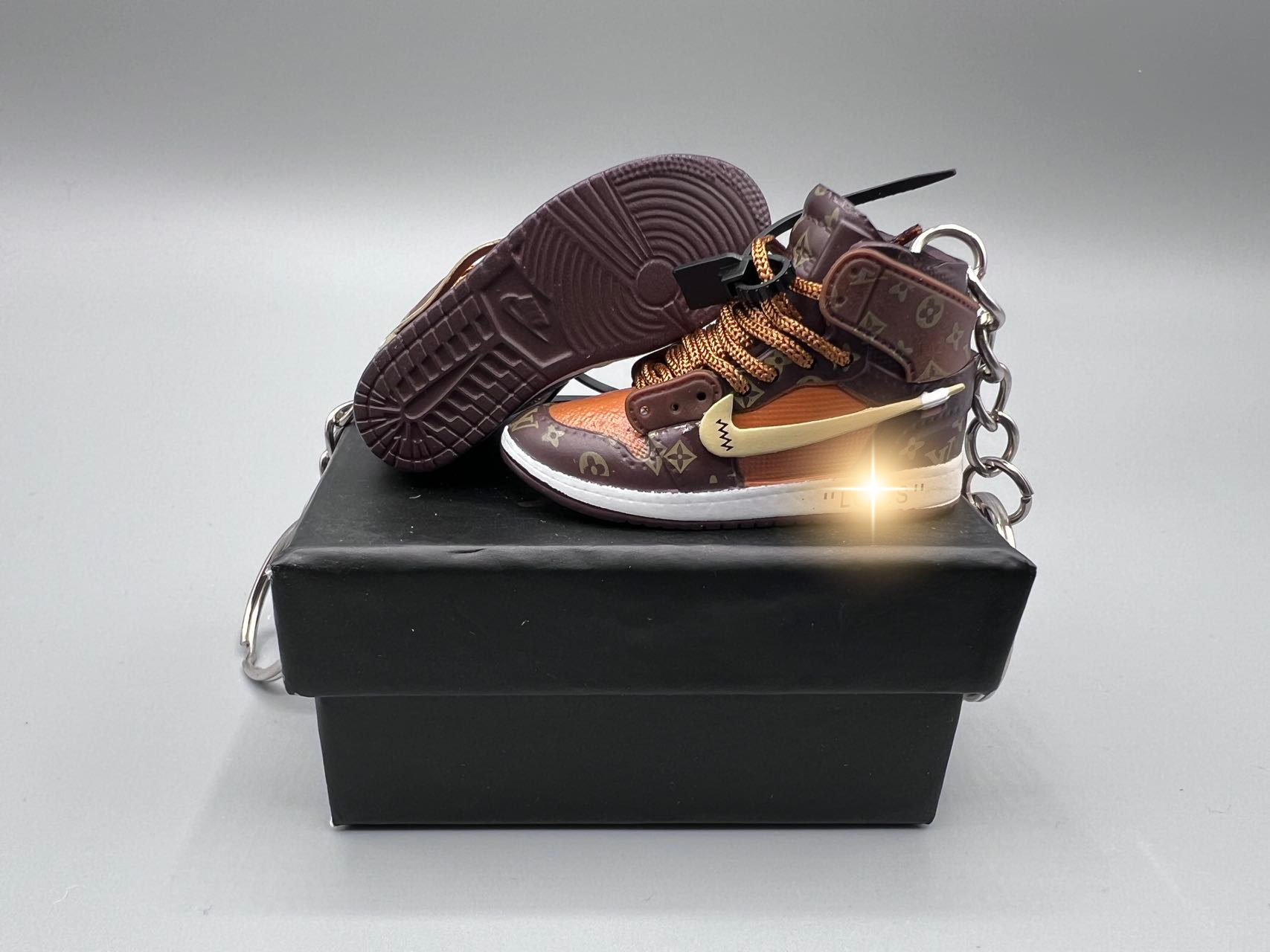 1:6 Scale Mini Sneaker – Doll Wear or Keychain – "off-white & Brown Designer-Style Edition"