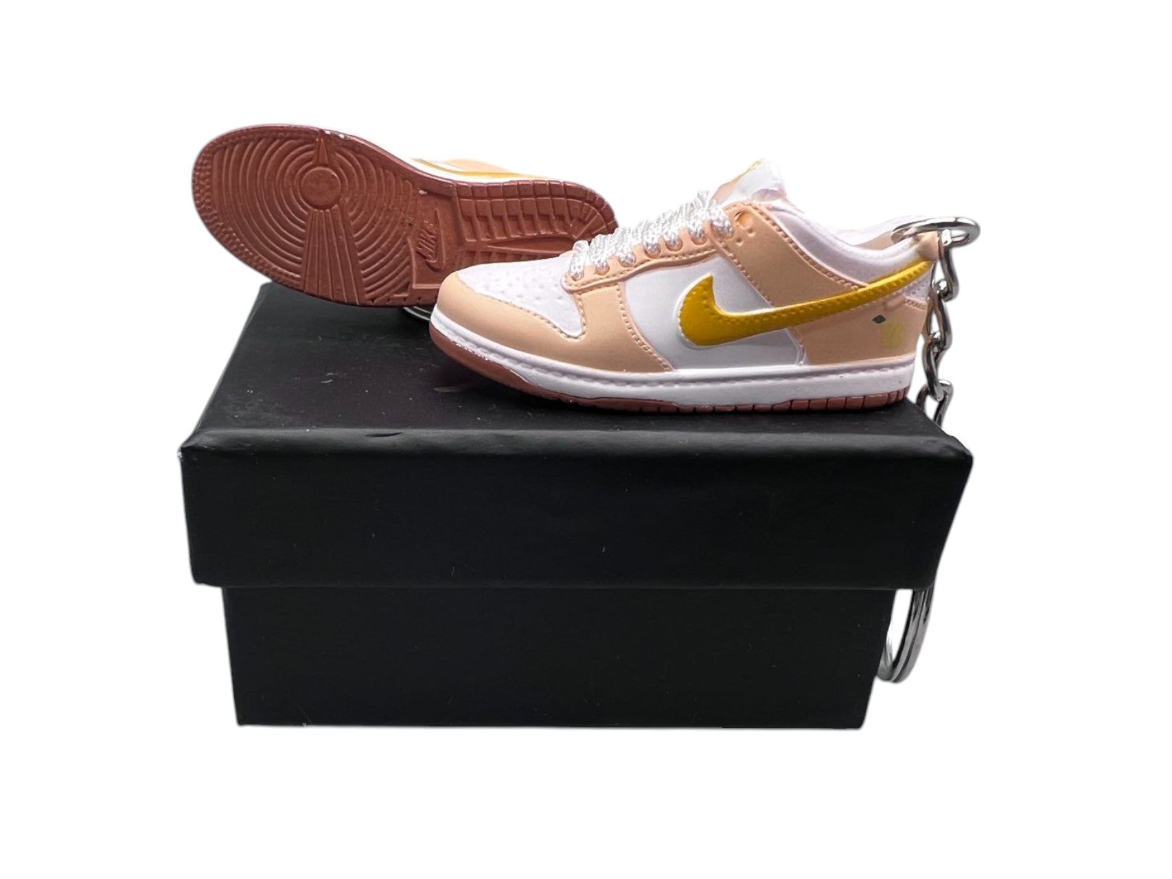 【Lemon Drop】SB Dunk Shoe Keychain image 0
