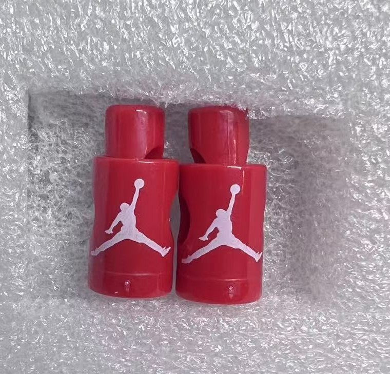 Nike VI Lace Lock Red Base White Man image 2
