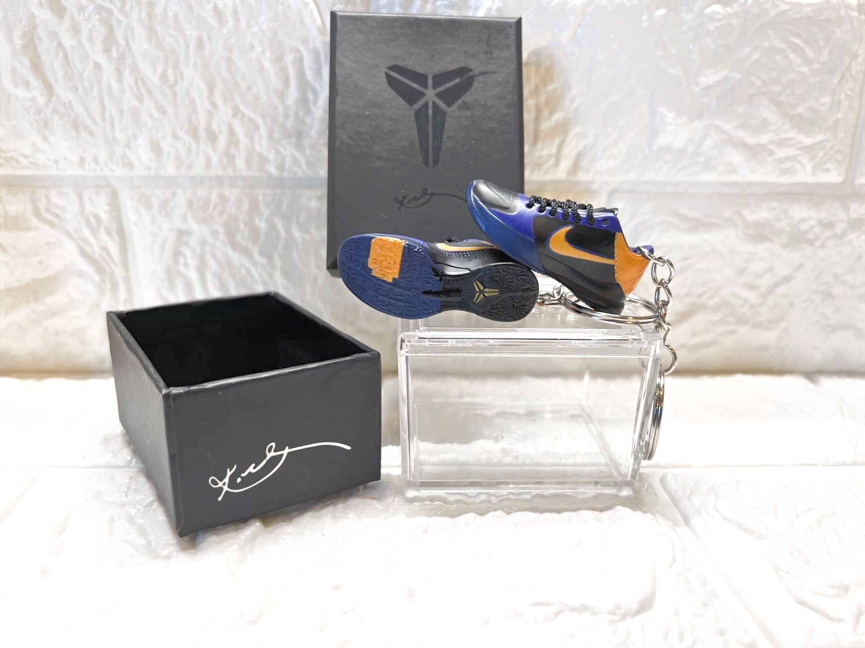 【Lakers】Kobe 5 Protro Sneaker Keychain image 1