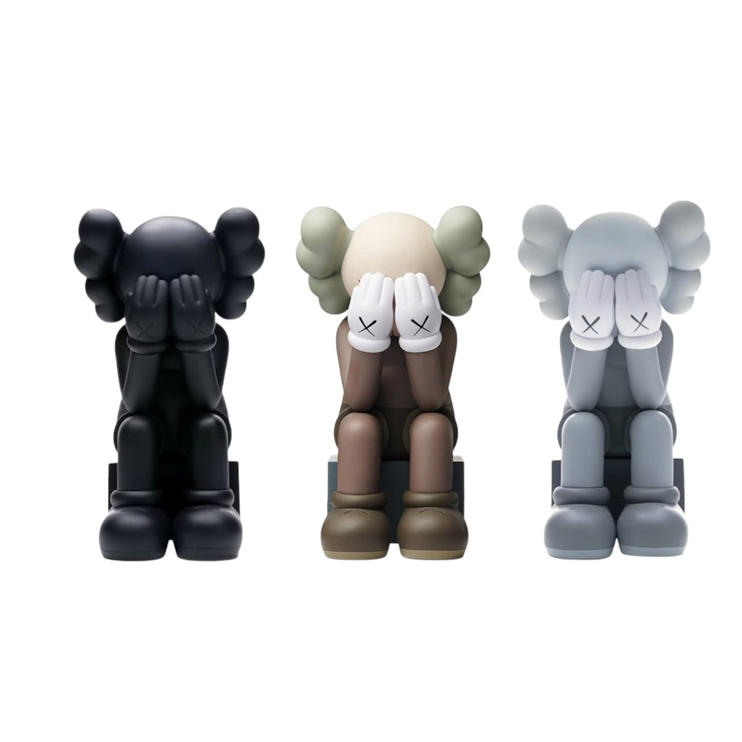 For Kaws【Passing Through Open Edition】Vinyl Figure image 0