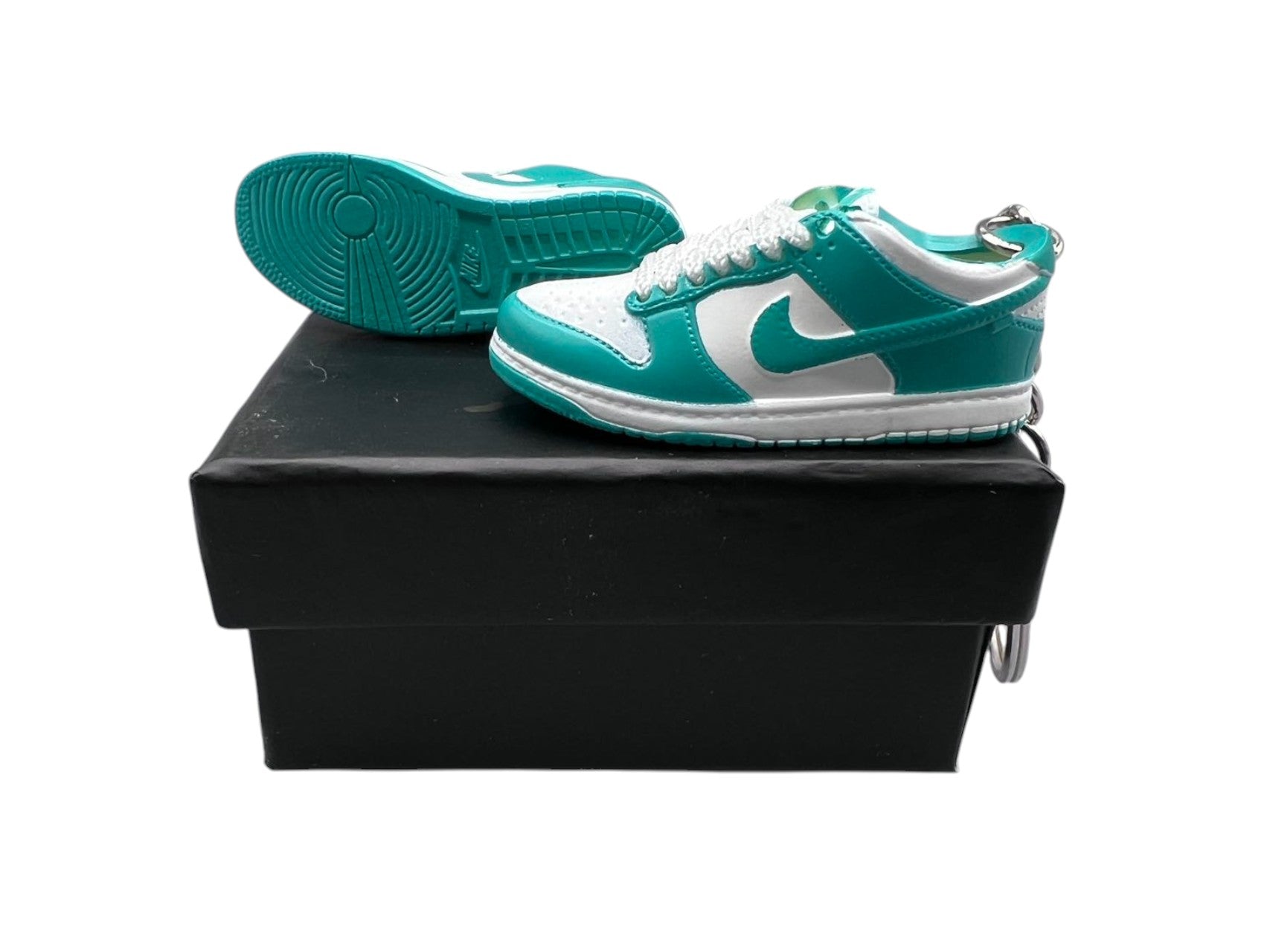 【Clear Jade】SB Dunk Shoe Keychain image 0