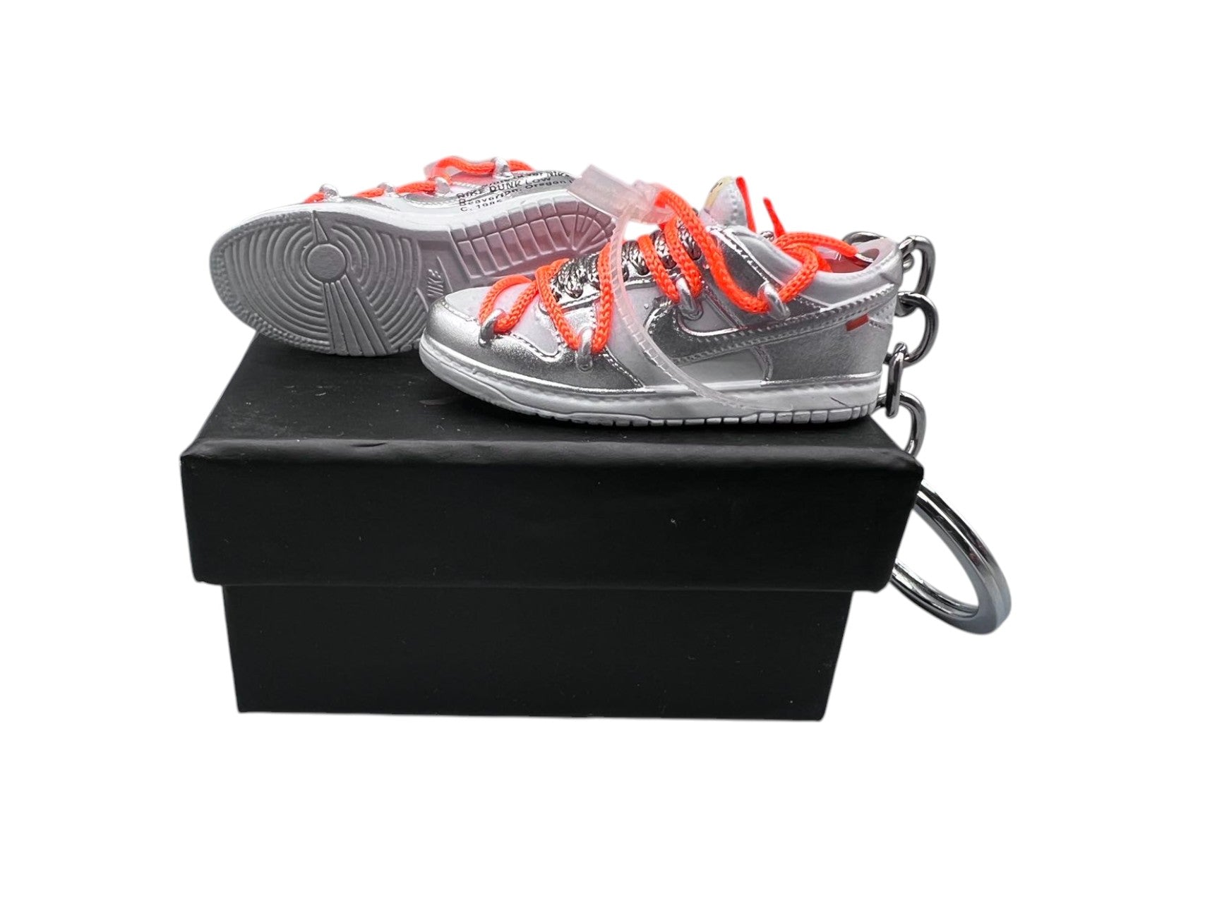 【Off White Silver Color】SB Dunk Shoe Keychain image 0