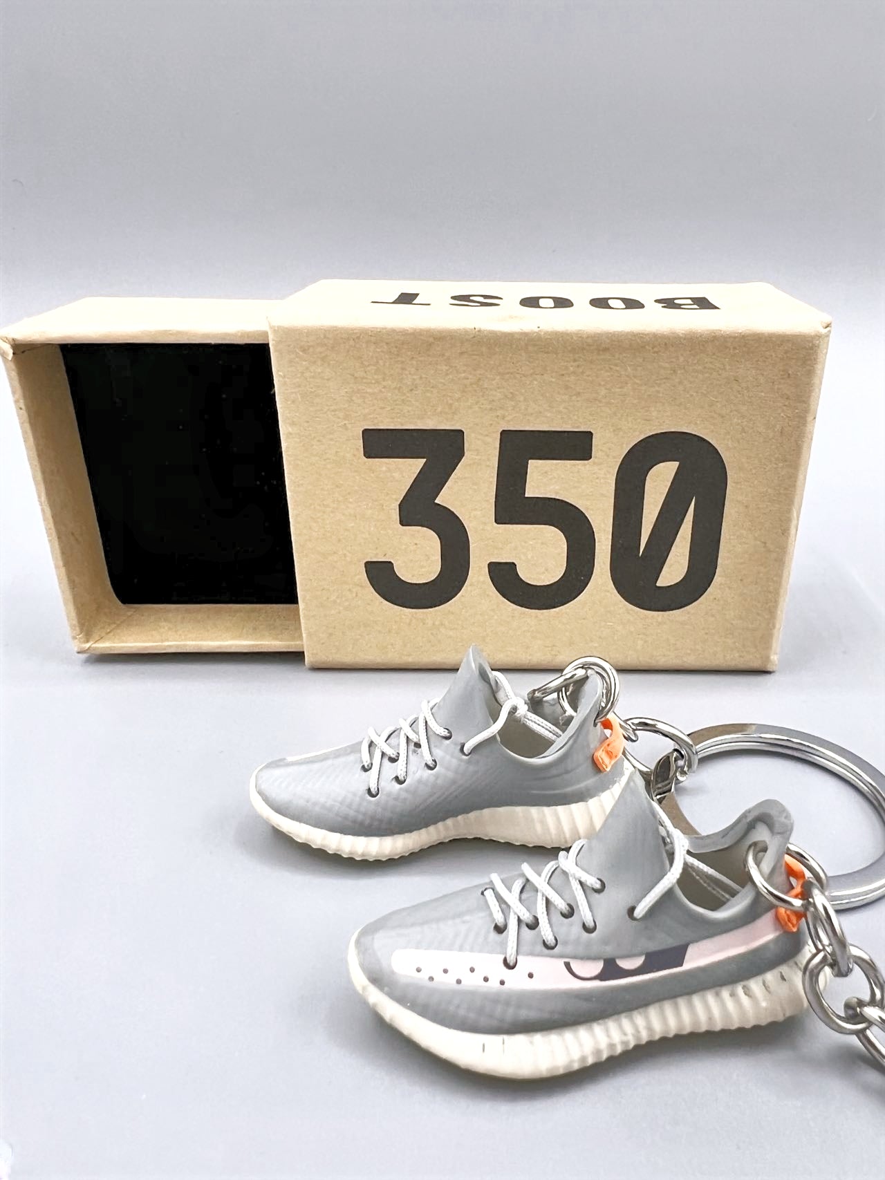 【True Form】YZY Shoe Keychain image 1