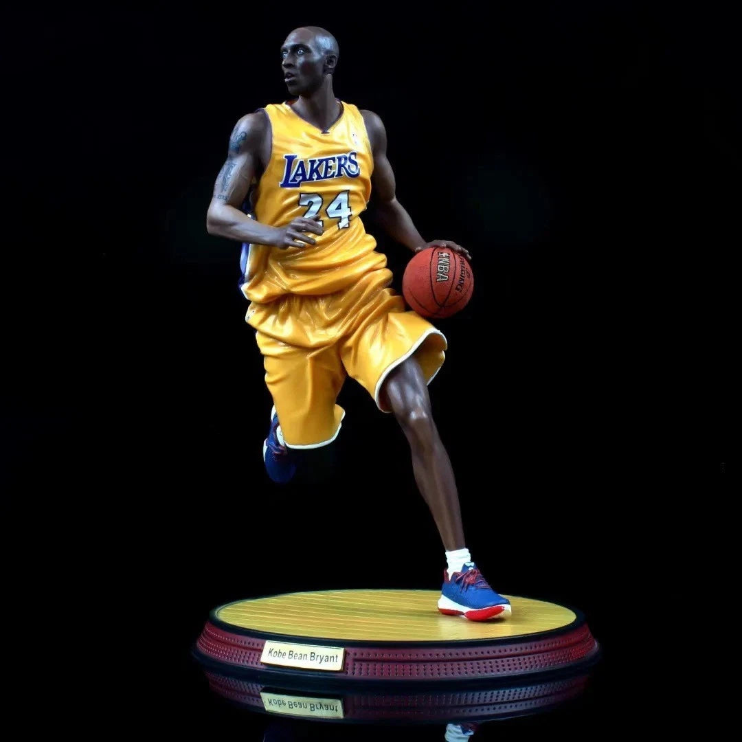 NBA Kobe Bryant Lakers 1/6 Scale Dribbling GK Statue 33cm / 13 Inch